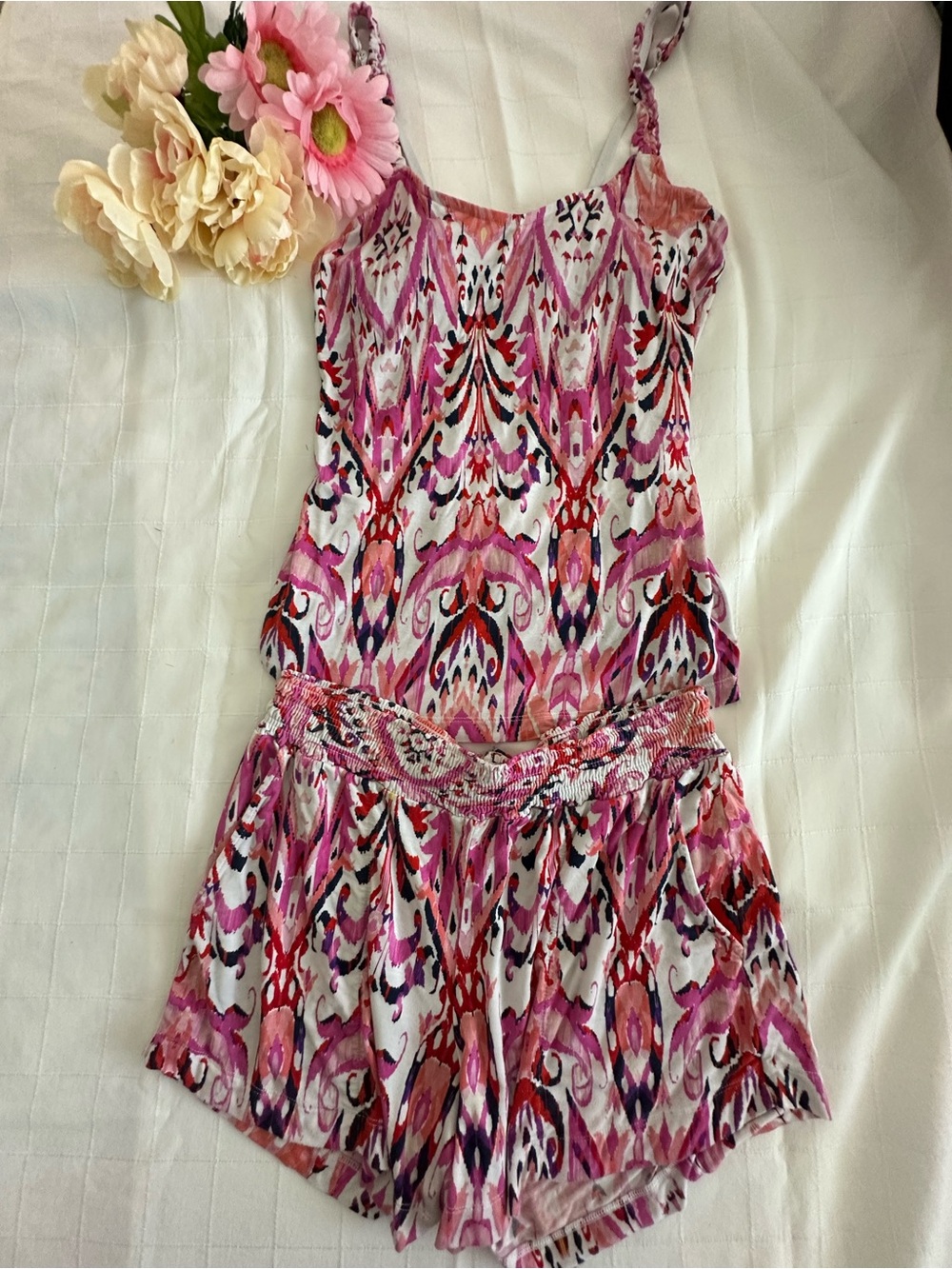 Soma Pink & White Patterned Casual Sleep Shorts Set.